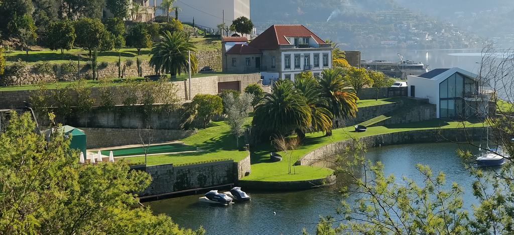Place Douro Suites