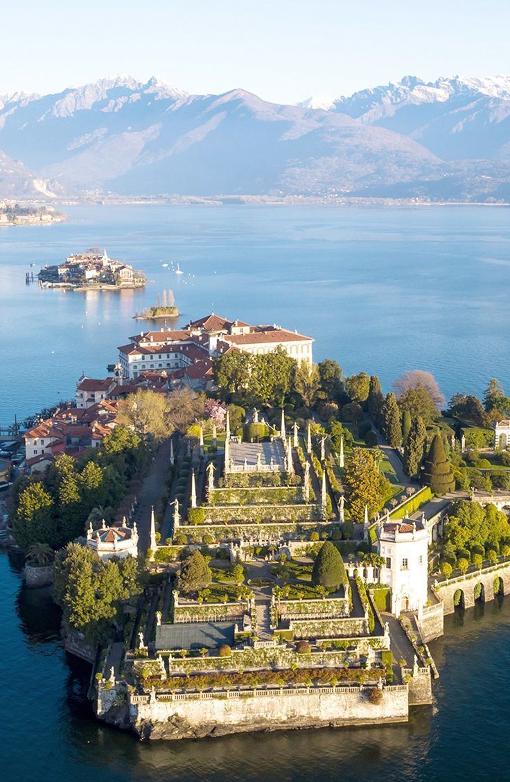 Lugar Stresa