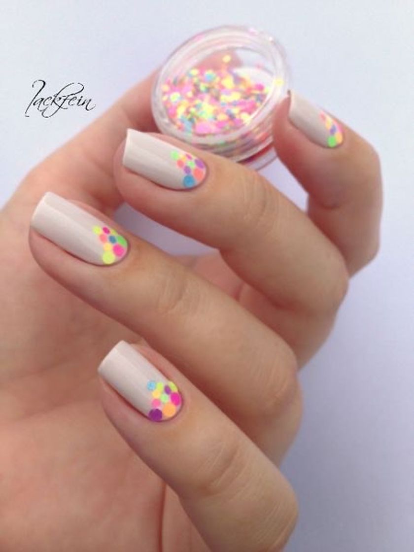 Moda Unhas delicadas 