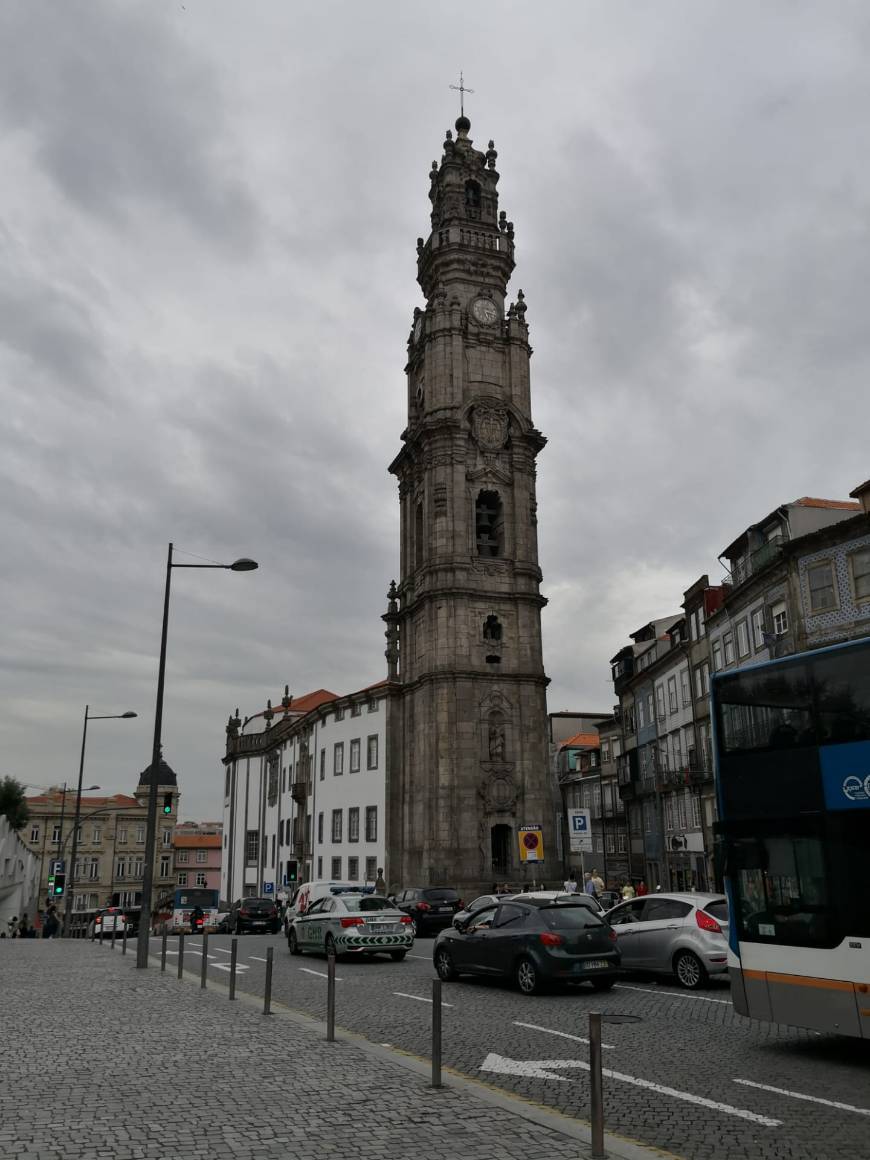 Place Clérigos Tower