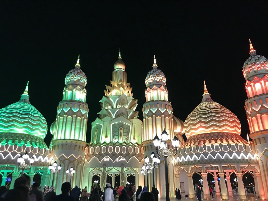 Lugar Global Village القرية العالمية