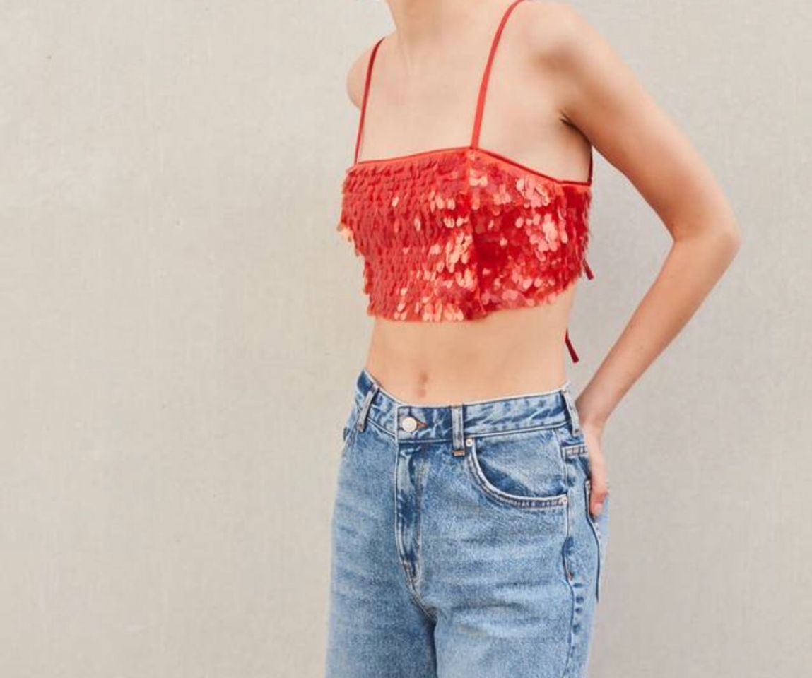 Crop top com lantejoulas 