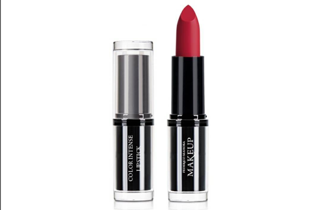 Moda BATOM COR INTENSA - PASSIONATE RED