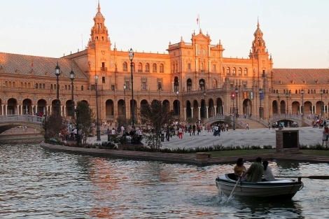 Boats Plaza of Spain Sevilla