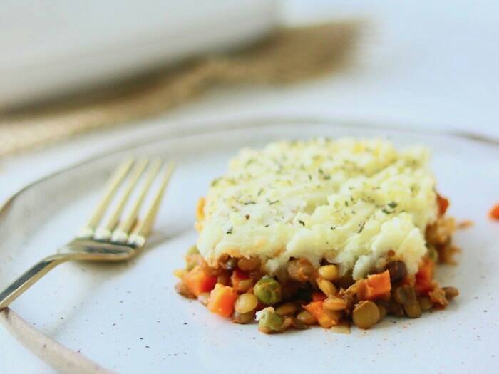 Fashion escondidinho vegano de lentilha e legumes