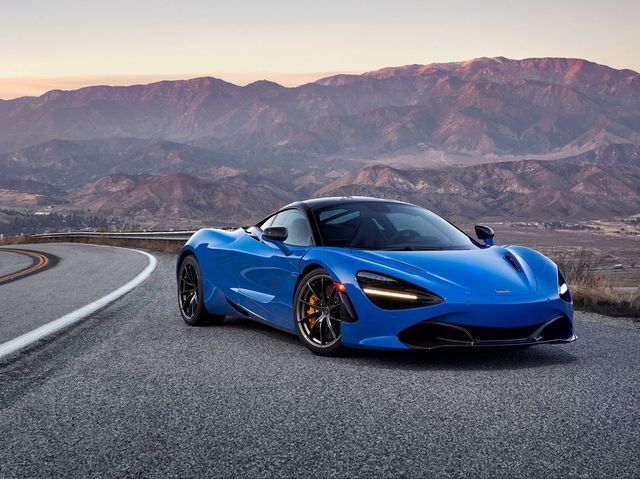 Social McLaren 720s