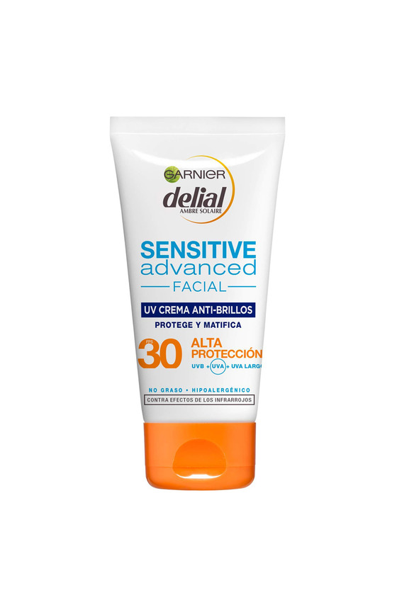 Producto Crema Sensitive Advanced para pieles grasas y con tendencia ...