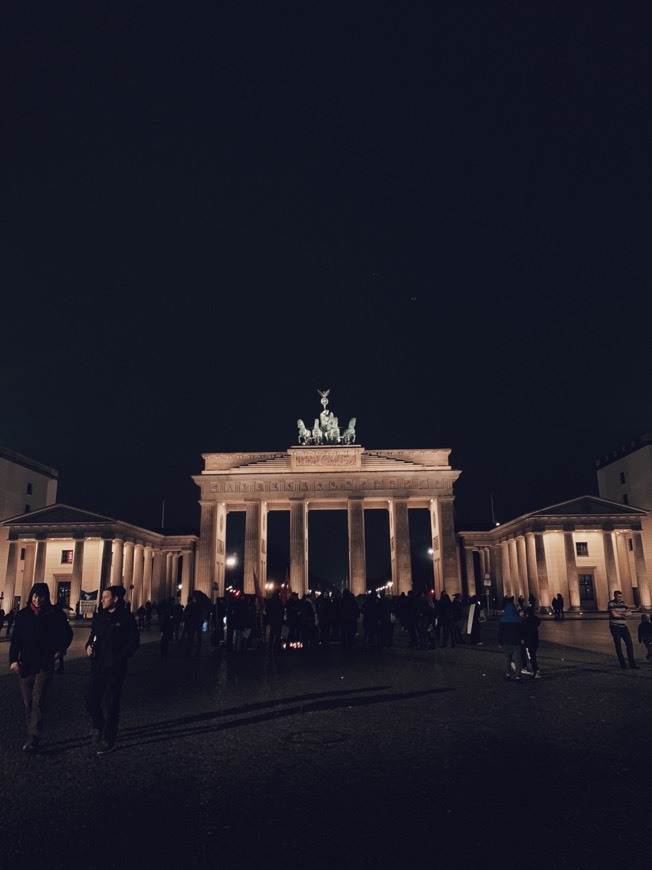 Lugar Catedral de Berlín