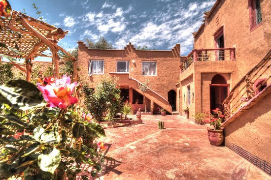 Lugares Auberge le Jardin de la Source