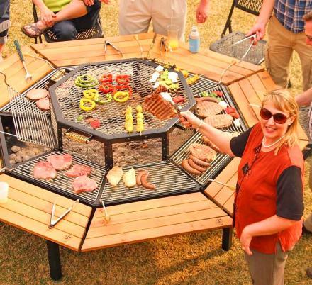 Fashion Octagon grilling table