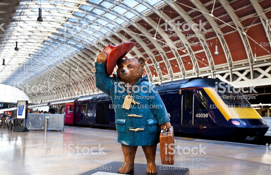 Place Paddington Station