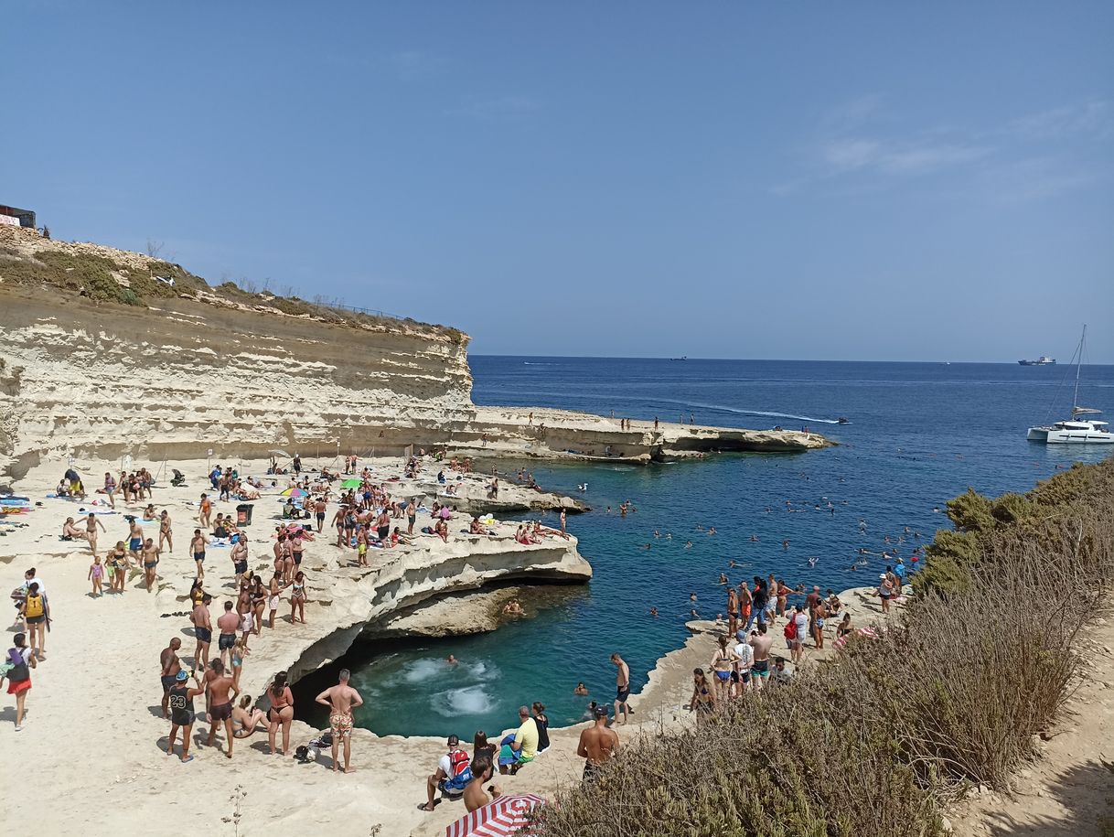 Place St. Peter's Pool