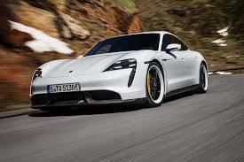 Moda Porsche Electric Taycan Most Important Car 2019 - Bloomberg