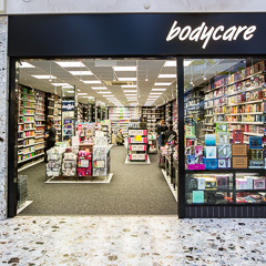 Lugar Body Care