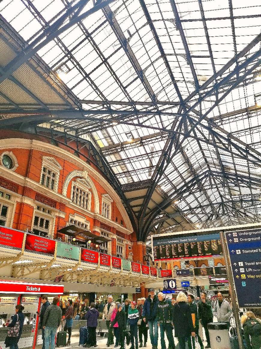 Place Liverpool Street Station