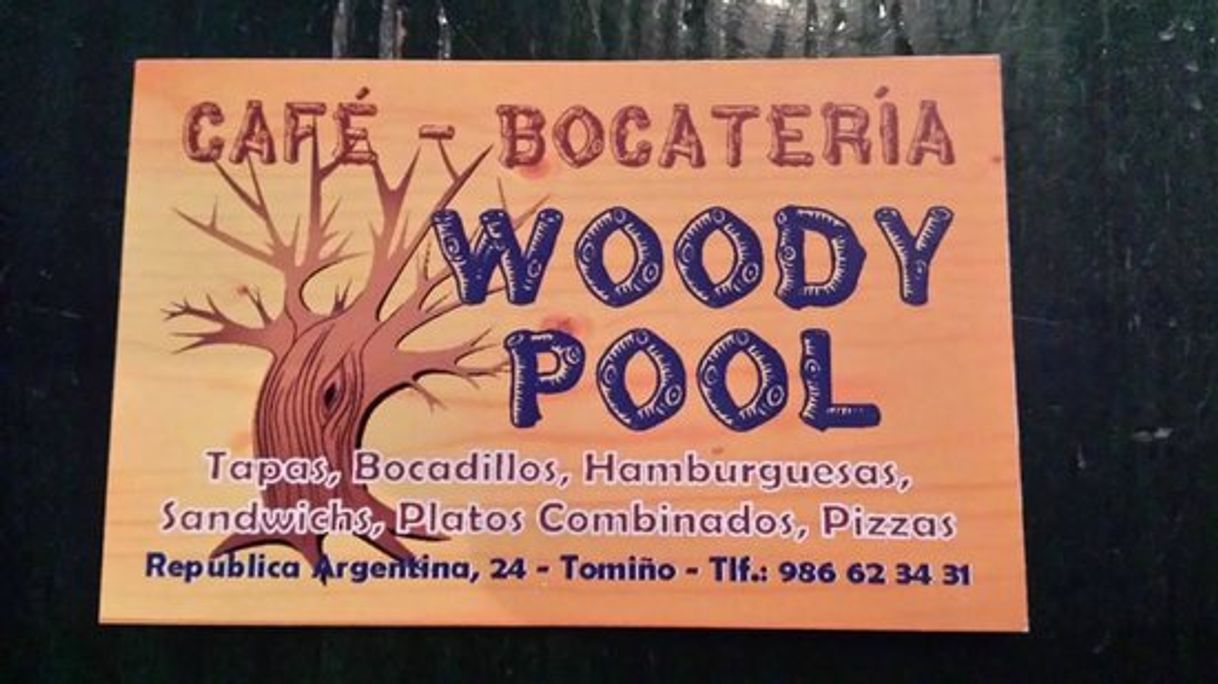 Restaurantes Woody Pool