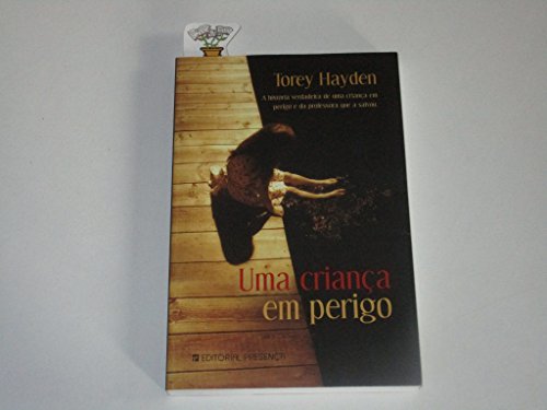 Libro Uma Criança em Perigo