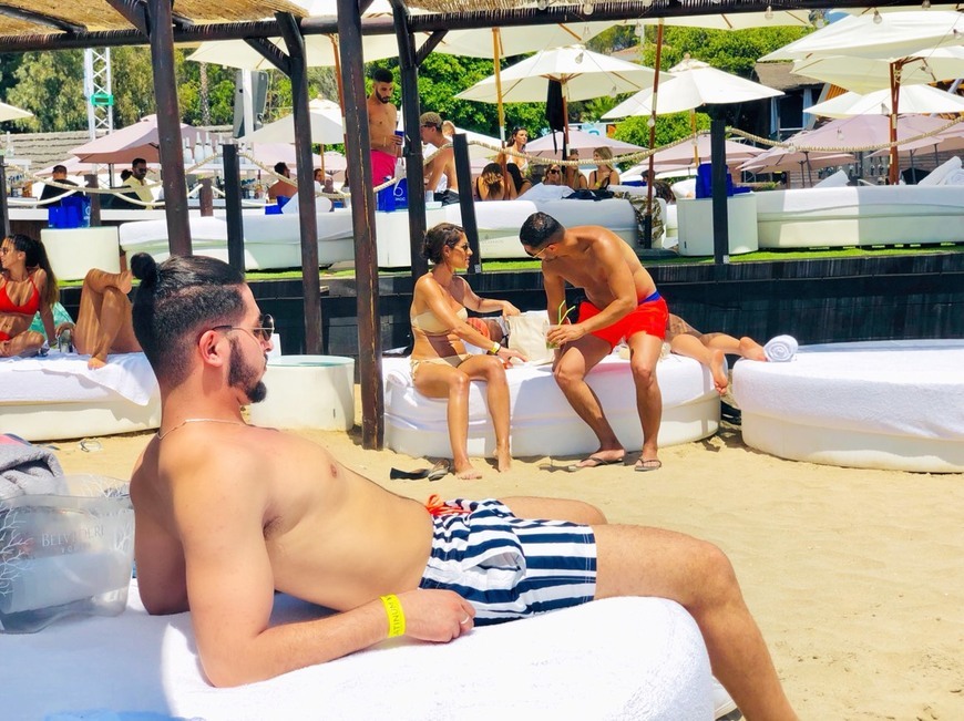 Lugar Opium Beach Club Marbella