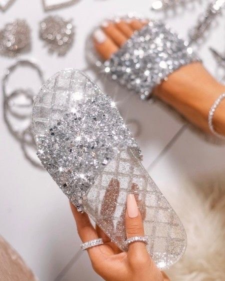 Social Chinelo de cristal ✨