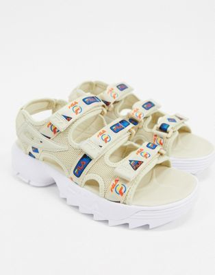 Moda Fila Disruptor Repeat sandal in white | ASOS