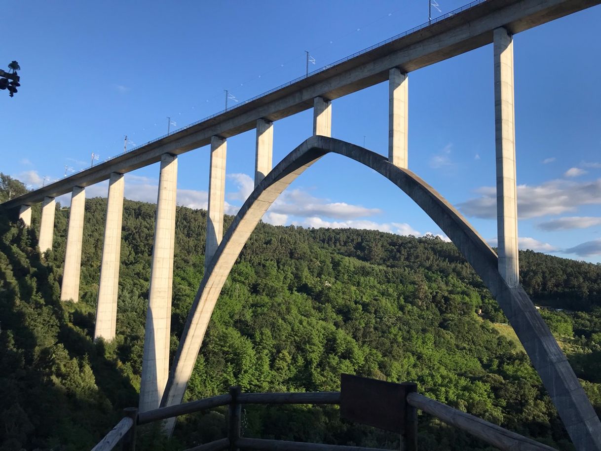 Lugar Puente de Gundián