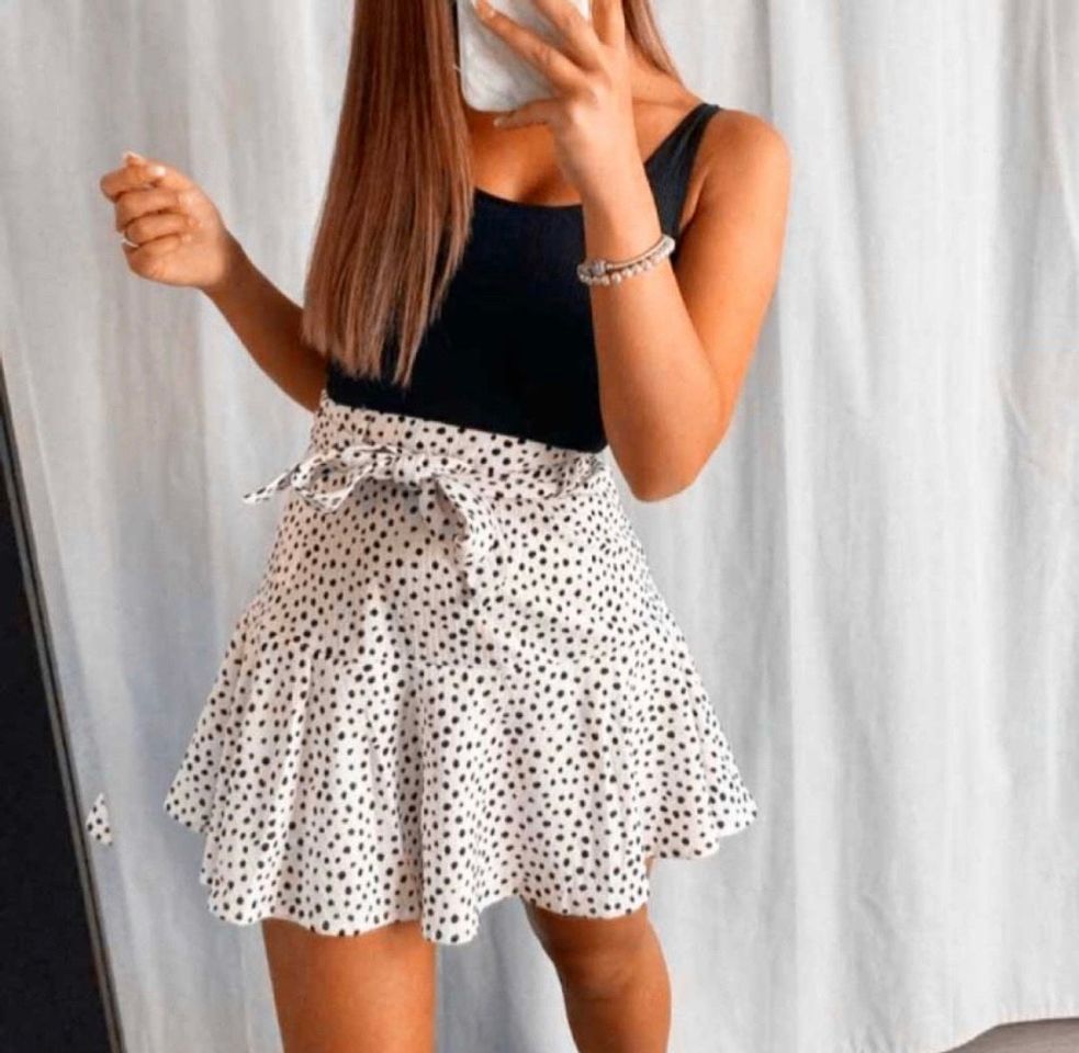 Skort fluida estampada