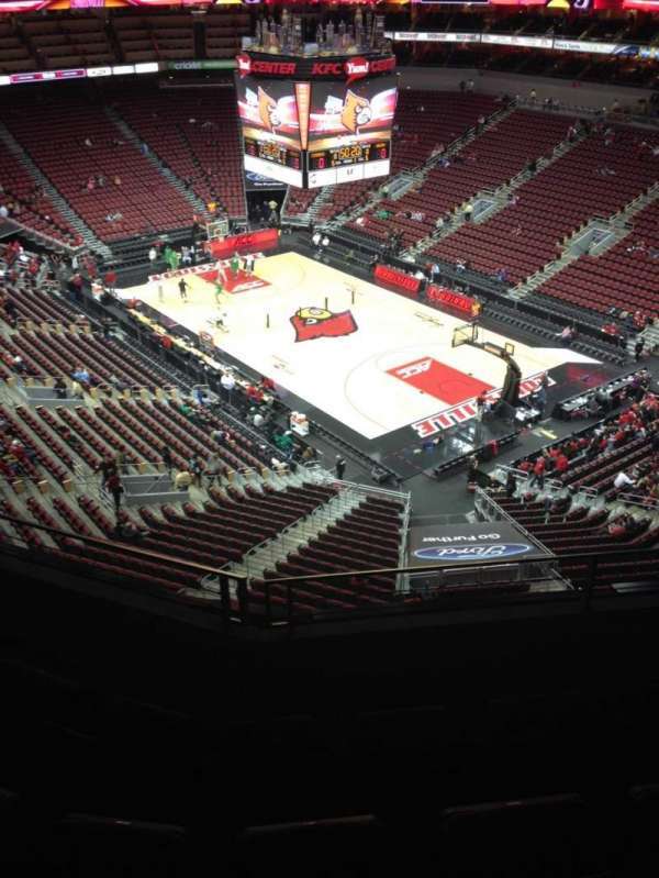 Restaurants KFC Yum! Center