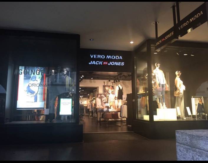 Place VERO MODA