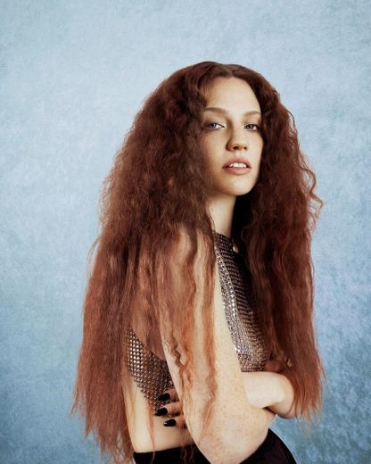 Jess Glynne