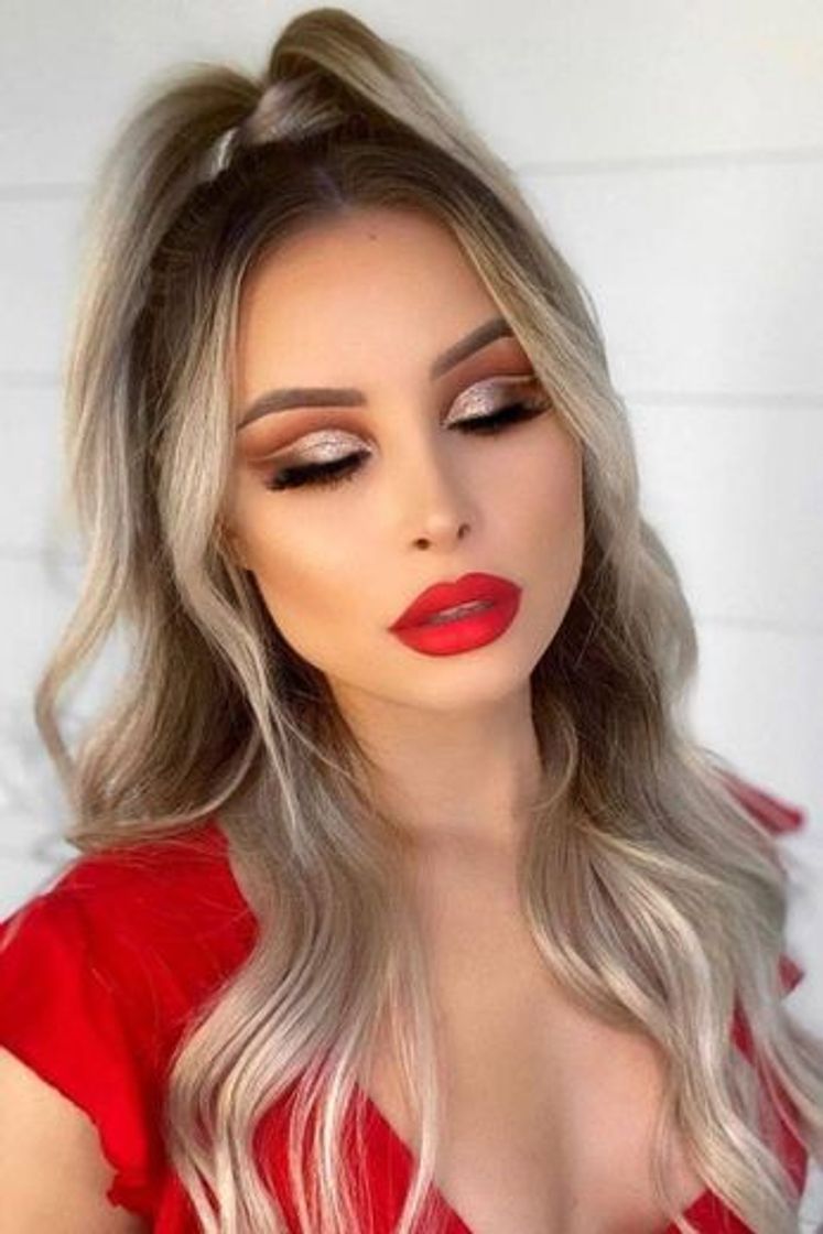 Moda Makeup 