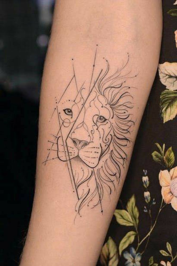 Fashion tatto antebraço 