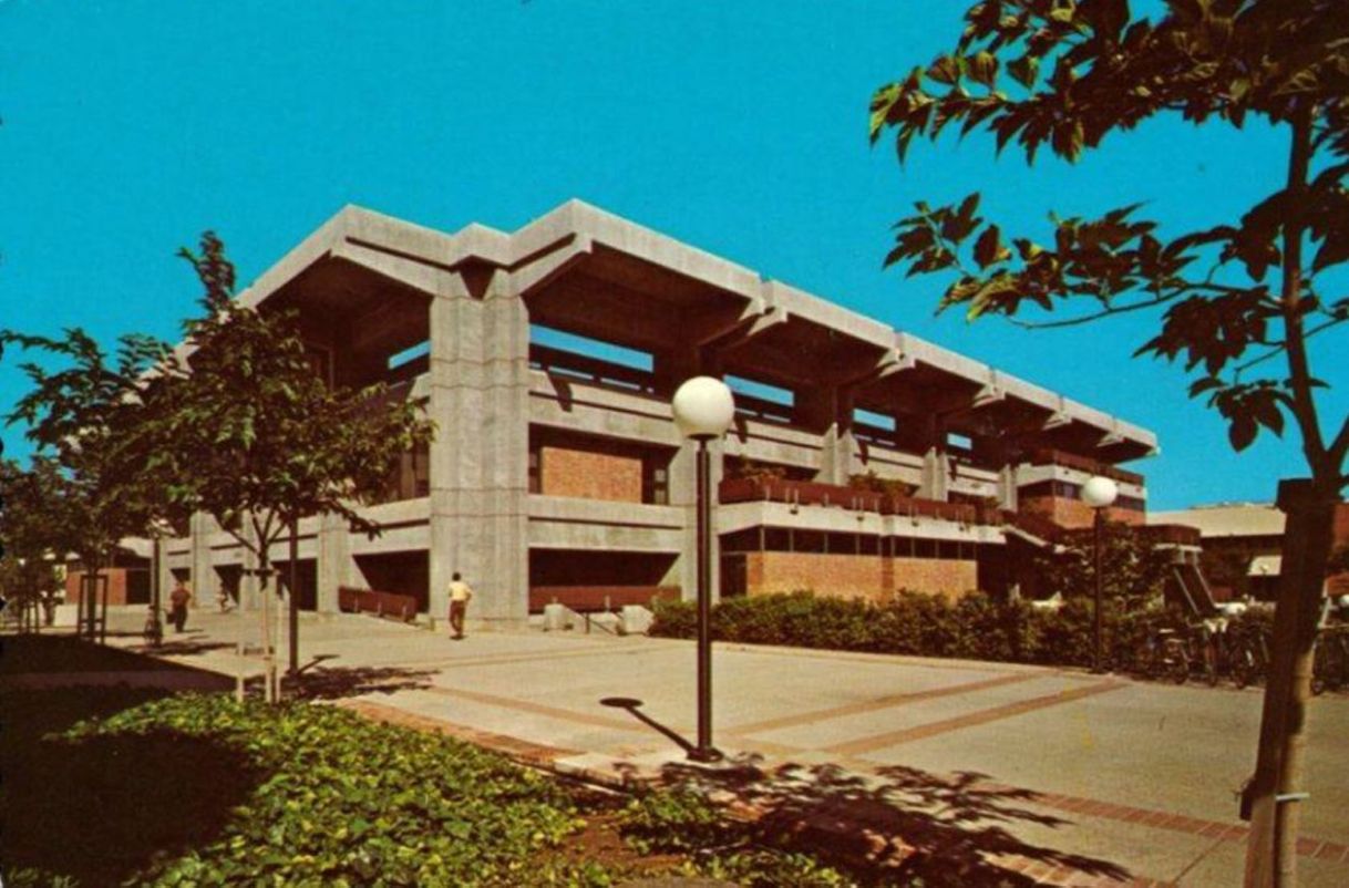 Fashion San Jose State College Student Union, San Jose. 1967-69.