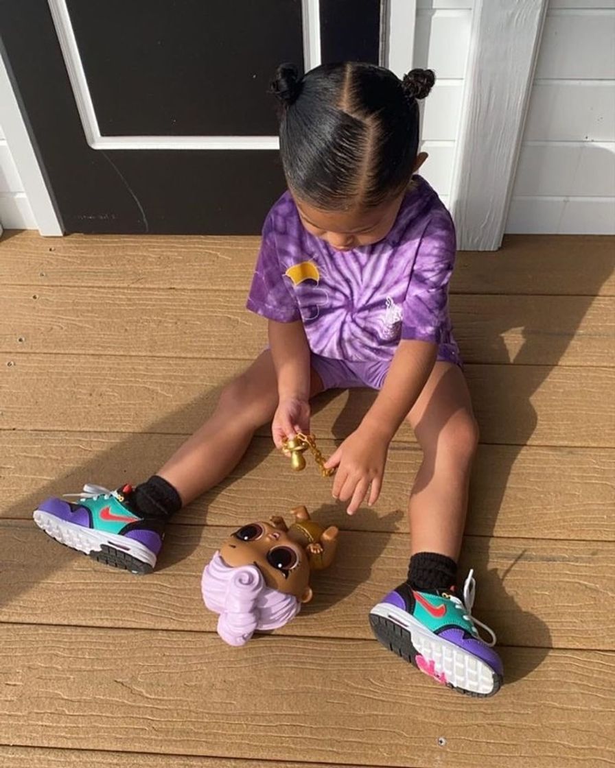 Social Stormi 