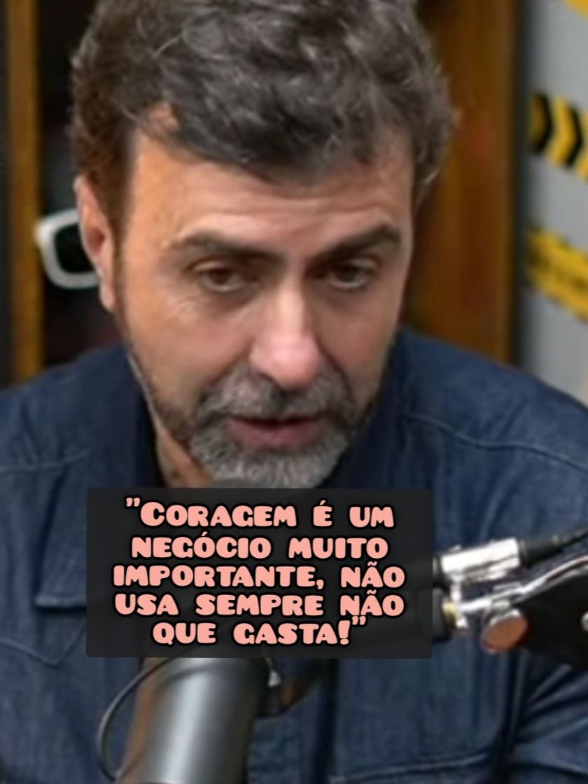 Social O que fez Freixo ter coragem para enfrentar as milícias?  