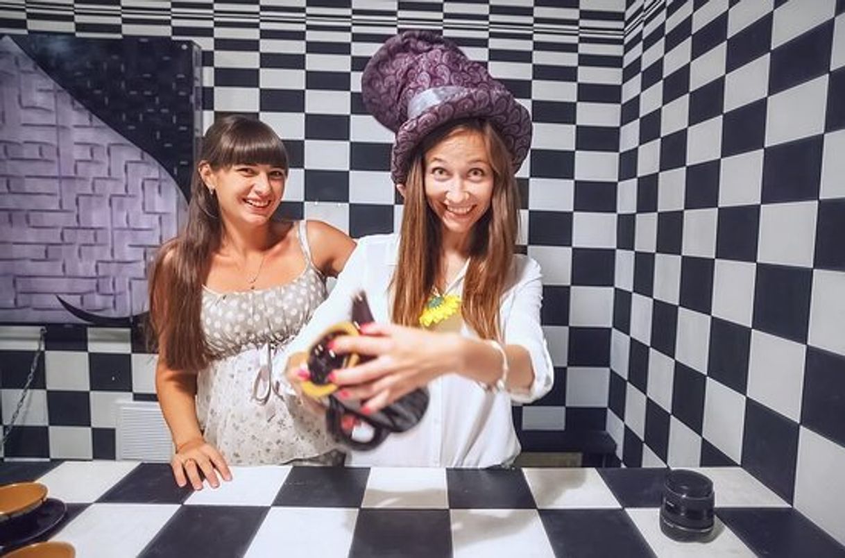 Moda Escape room Aventurico- Alicia y la Llave del Tiempo.