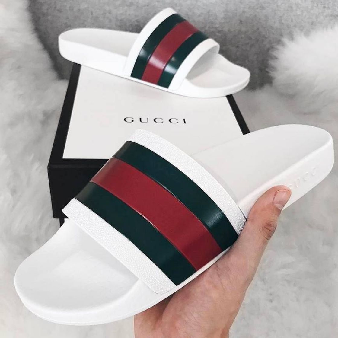 Product Chinelo Gucci