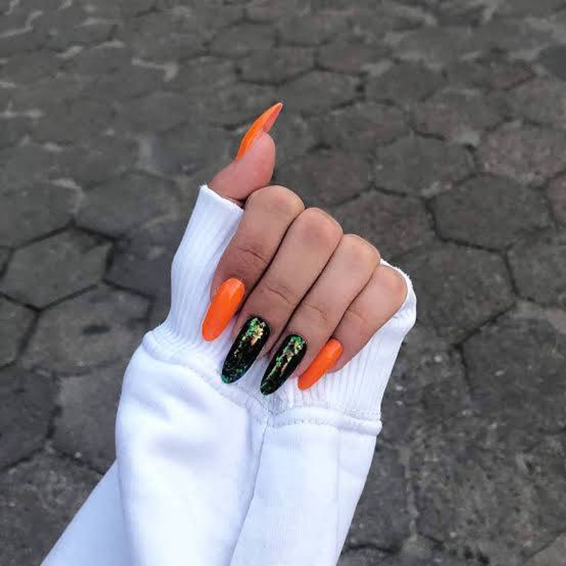 Fashion Unhas- Laranja Neon com preto