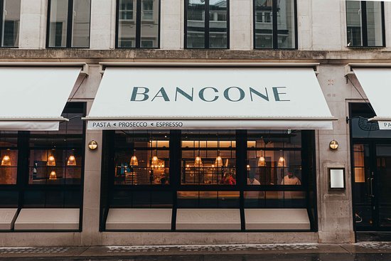 Restaurantes Bancone Golden Square