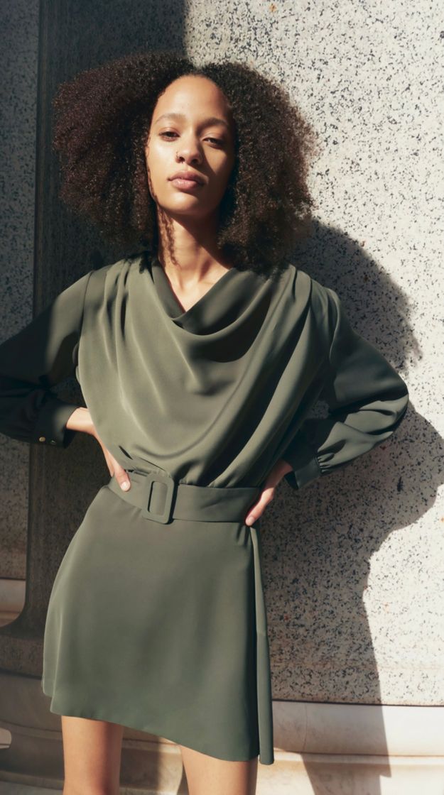 Fashion BELTED FLUID NECKLINE DRESS - Khaki