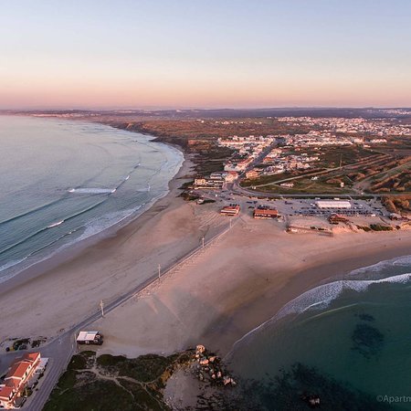 Local Baleal