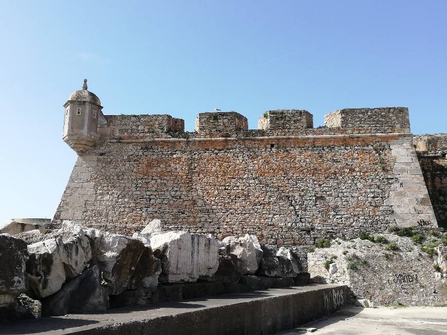 Lugar Fortaleza de Peniche