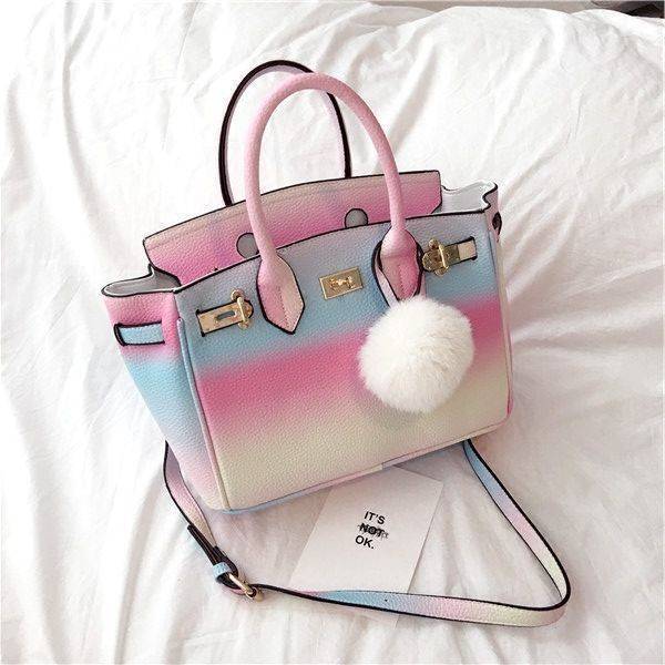 Fashion 🌈👜