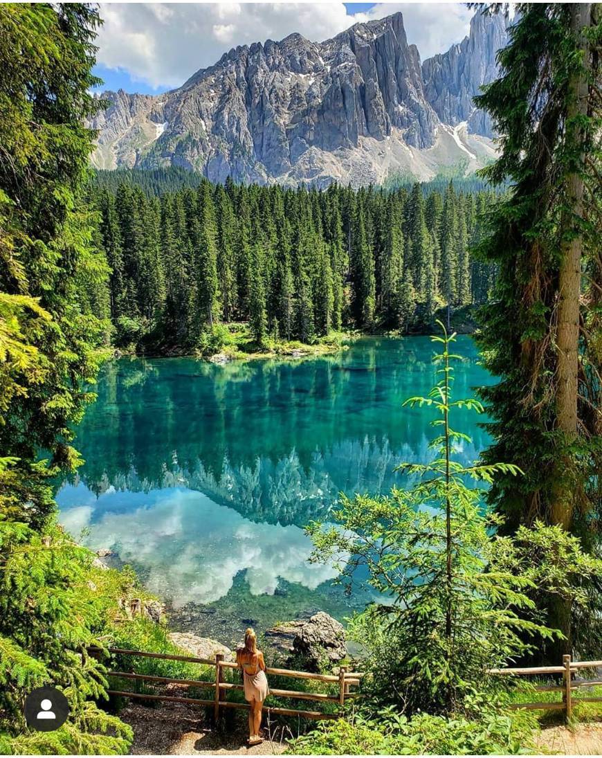 Place Lago di Carezza