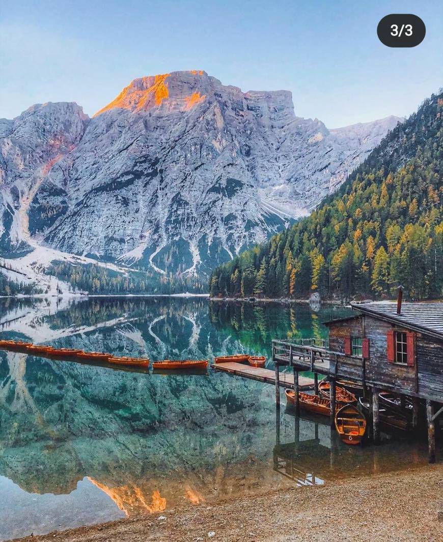 Place Lago di Braies