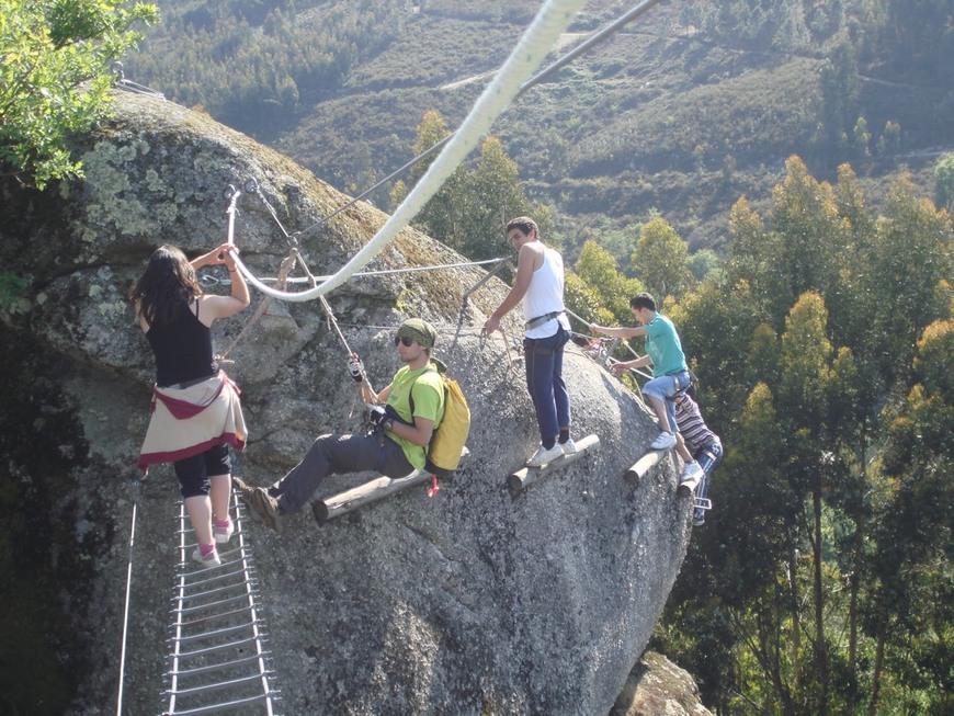 Lugar Diverlanhoso | Parque Aventura