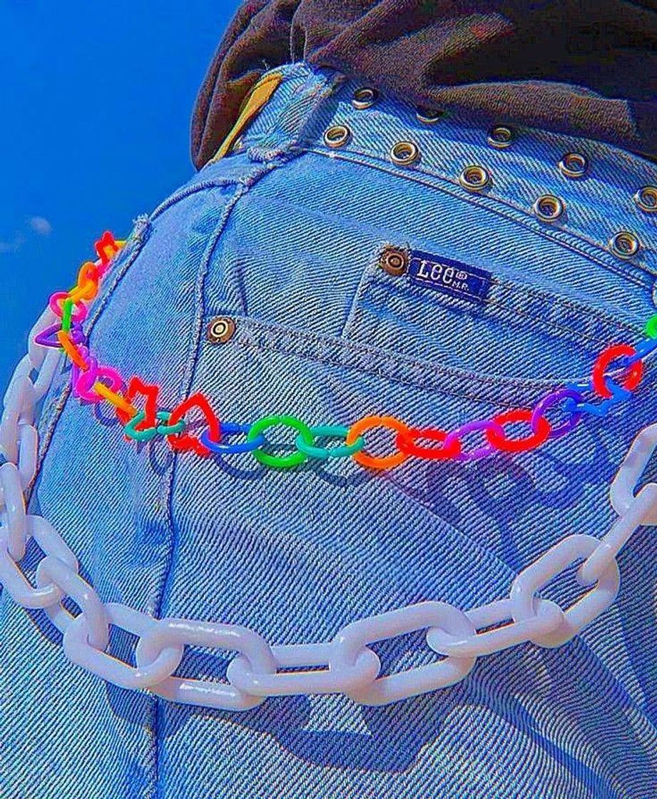 Social pants chain