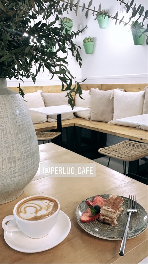 Restaurants Perluo Café