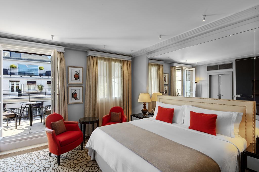 Place Prince de Galles Hotel