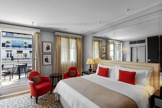 Place Prince de Galles Hotel