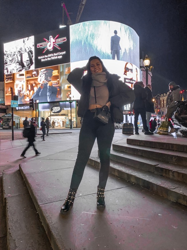 Lugar Piccadilly Circus